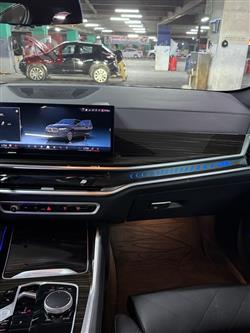 بی ئێم دەبڵیو X6